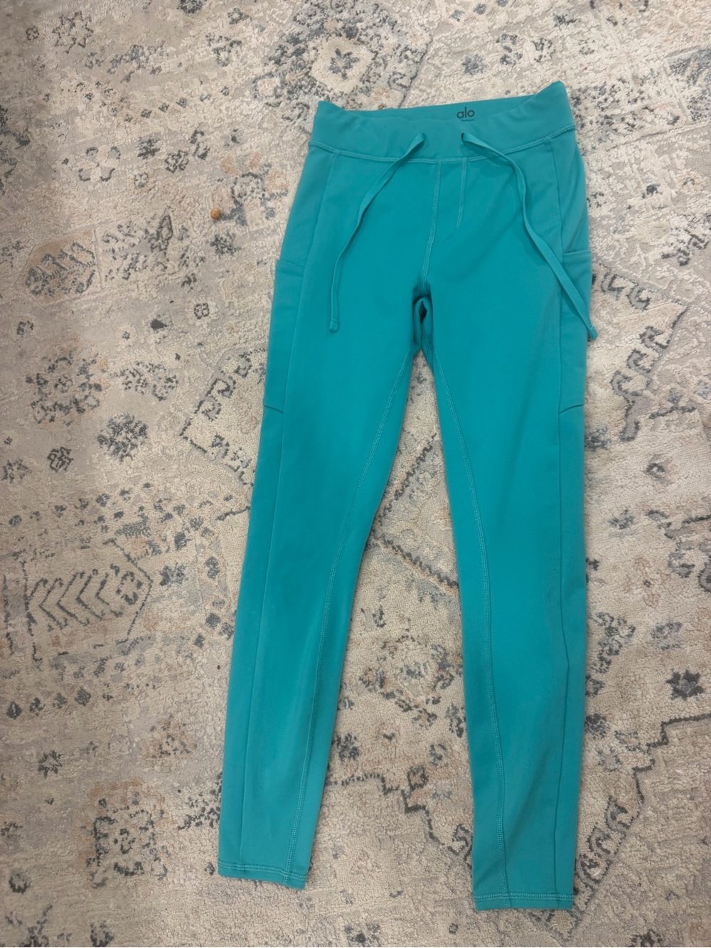 ALO Yoga XS Teal Drawstring Active Leggings